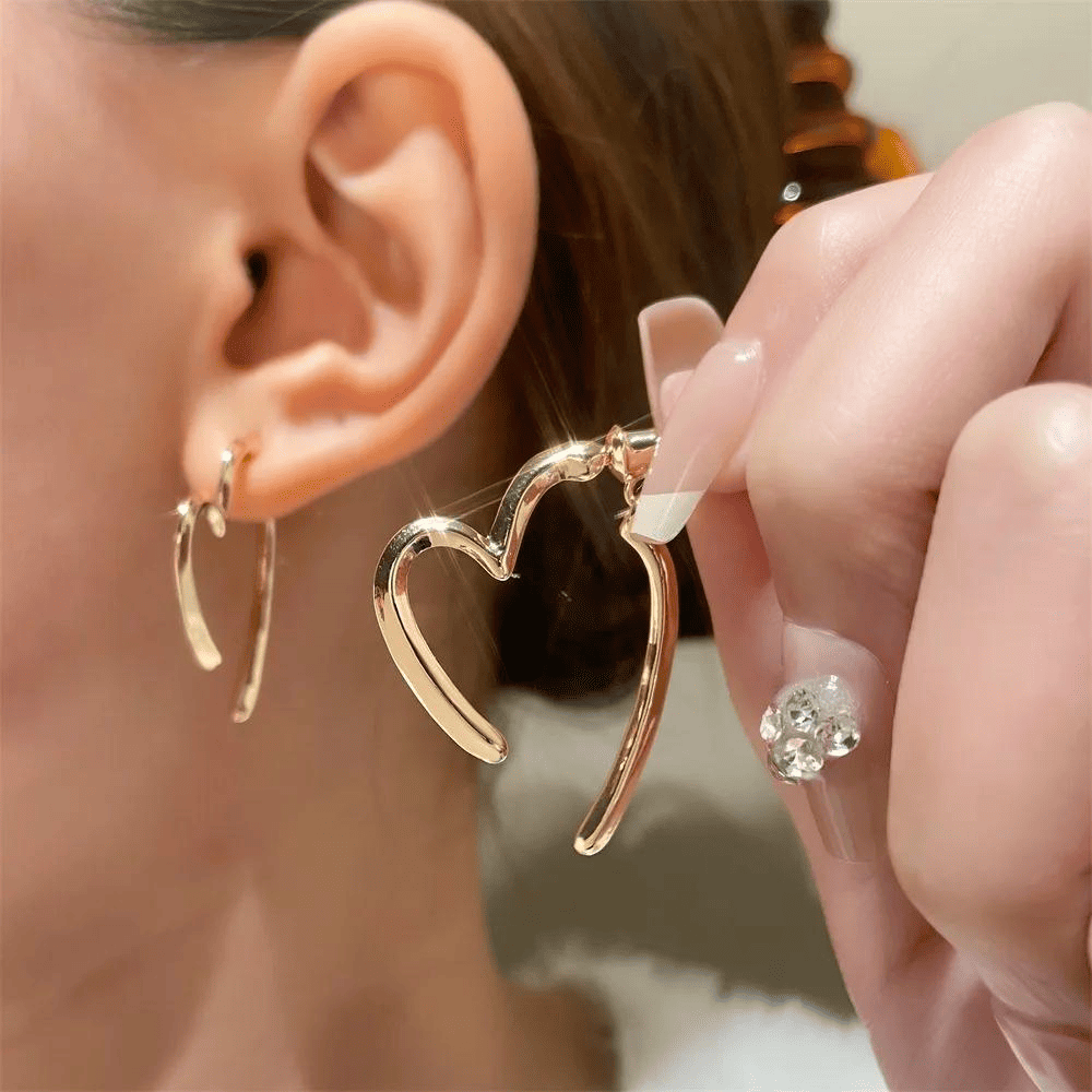 Earrings with an Exclusive Heart-Shaped Design